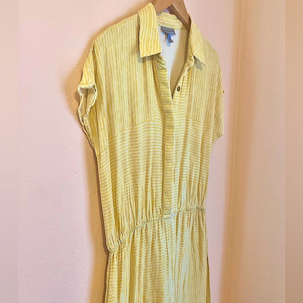 Anthropologie Conditions Apply cap sleeve button yellow cropped jumpsuit Medium